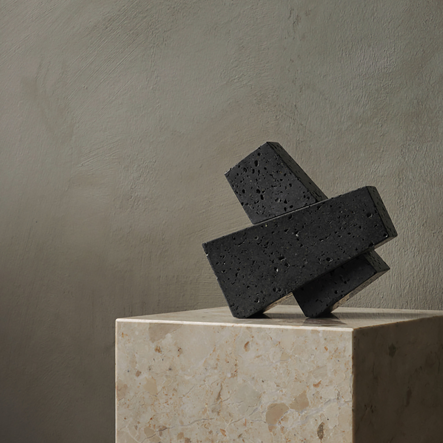 Audo Copenhagen（オドー コペンハーゲン）コンヴァージ ブックエンド