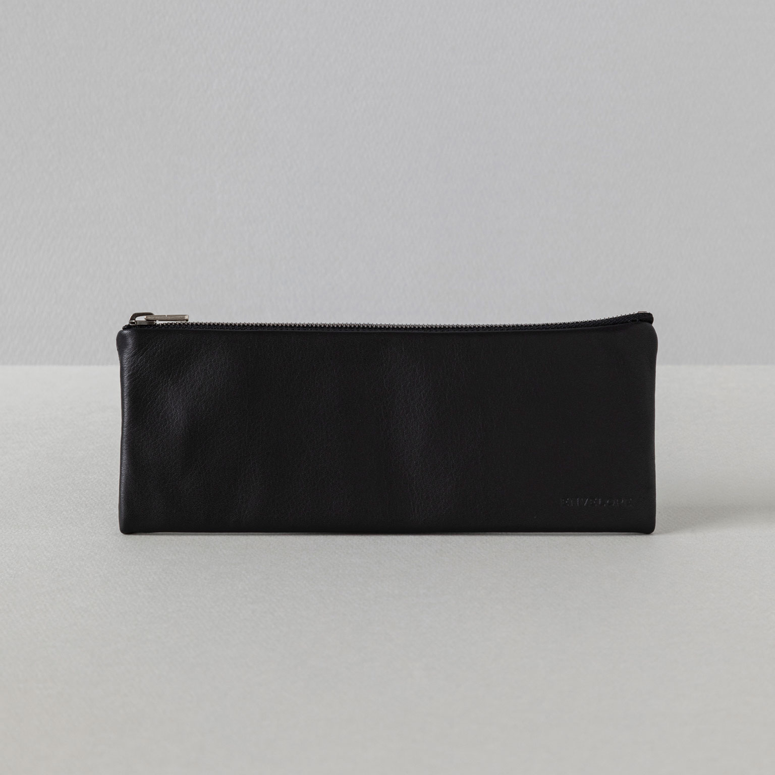 ENVELOPE（エンベロープ）CARD CASE | LIVING MOTIF｜家具