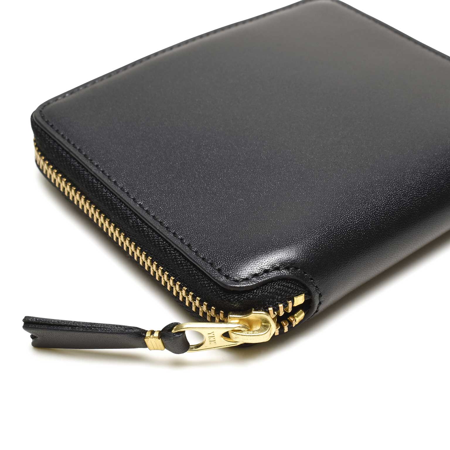 COMME des GARCONS（コム デ ギャルソン）VERY BLACK ZIPポーチ