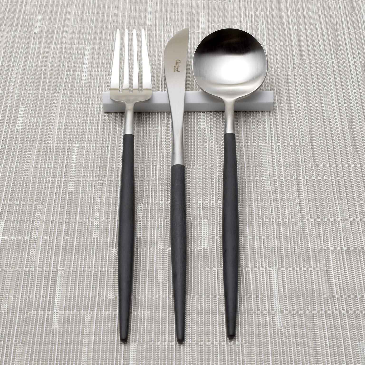 AIR FRAME（エアフレーム）LONG HOUSE カトラリーレスト | LIVING