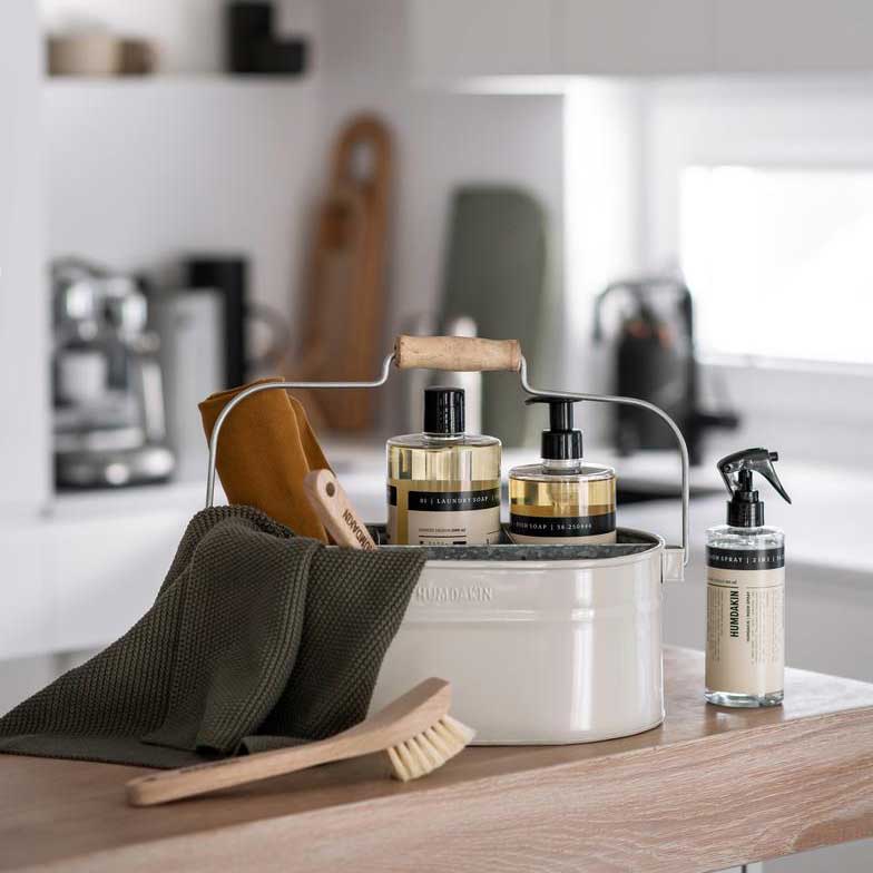 HUMDAKIN（ハムダキン）システムバケツ | LIVING MOTIF｜家具