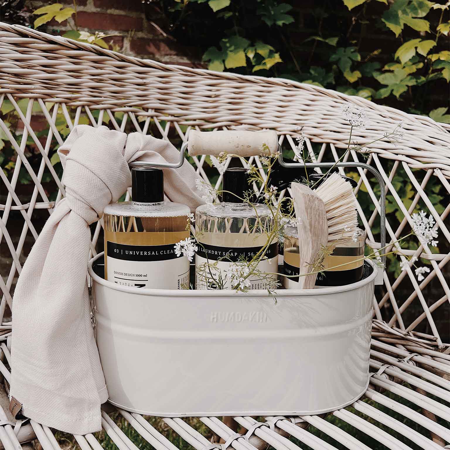 HUMDAKIN（ハムダキン）システムバケツ | LIVING MOTIF｜家具