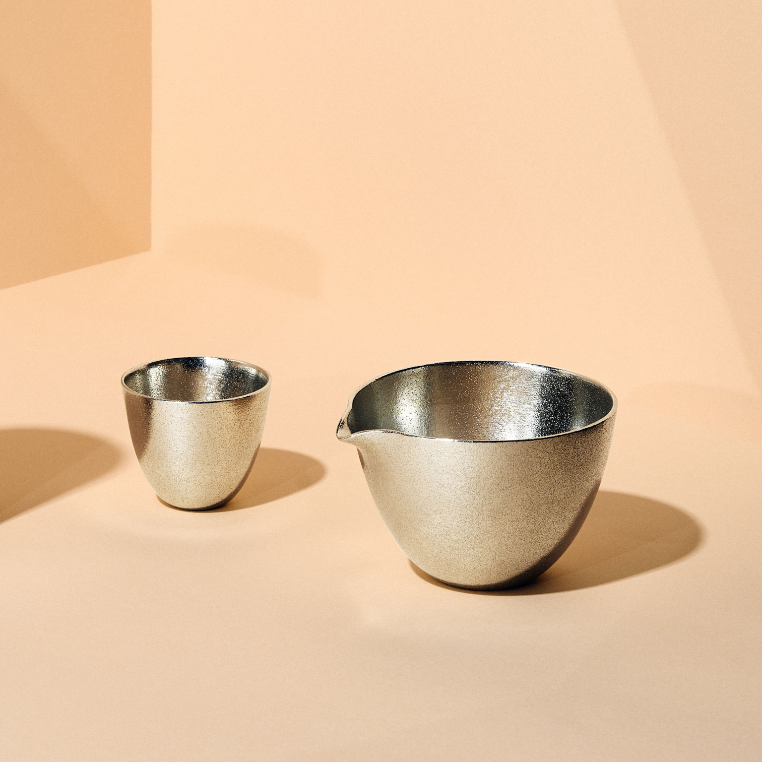 買い誠実 NAGAE+（ナガエプリュス）Ordi MOTIF LIVING | 錫製酒器セット 食器