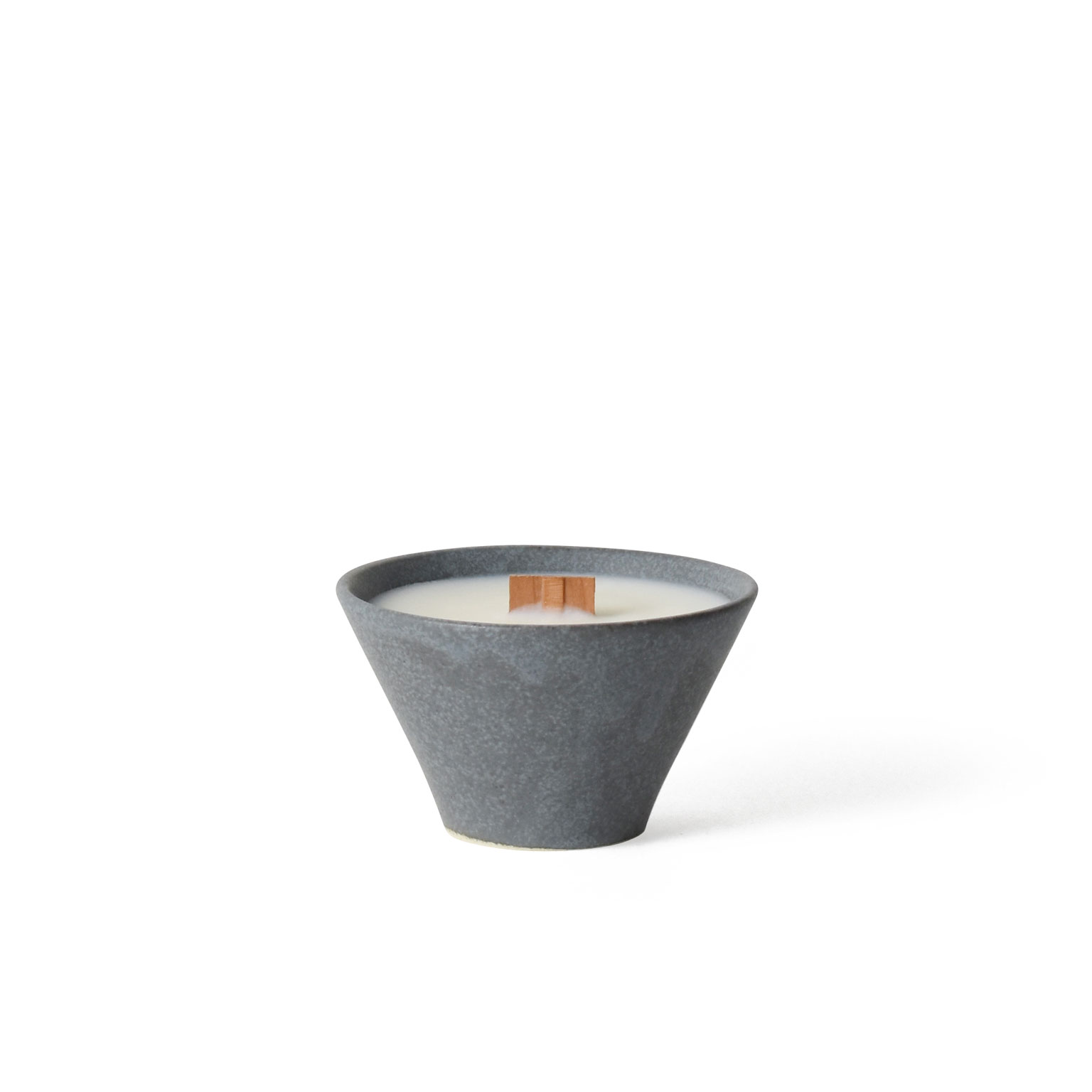 vadle（バドル）MORI meditation fragrance candle ho wood +