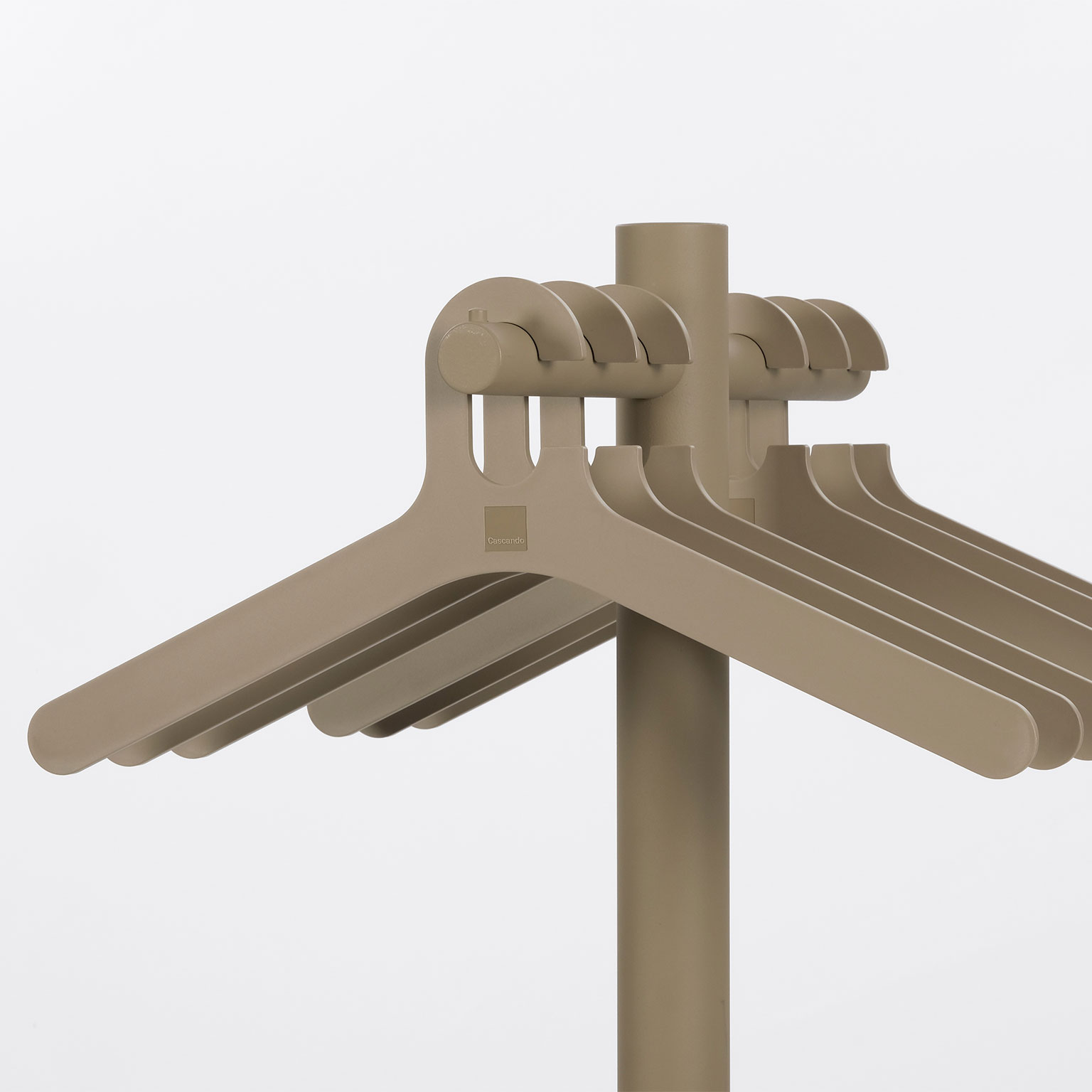 Cascando（カスカンド）Pole ハンガー | LIVING MOTIF｜家具