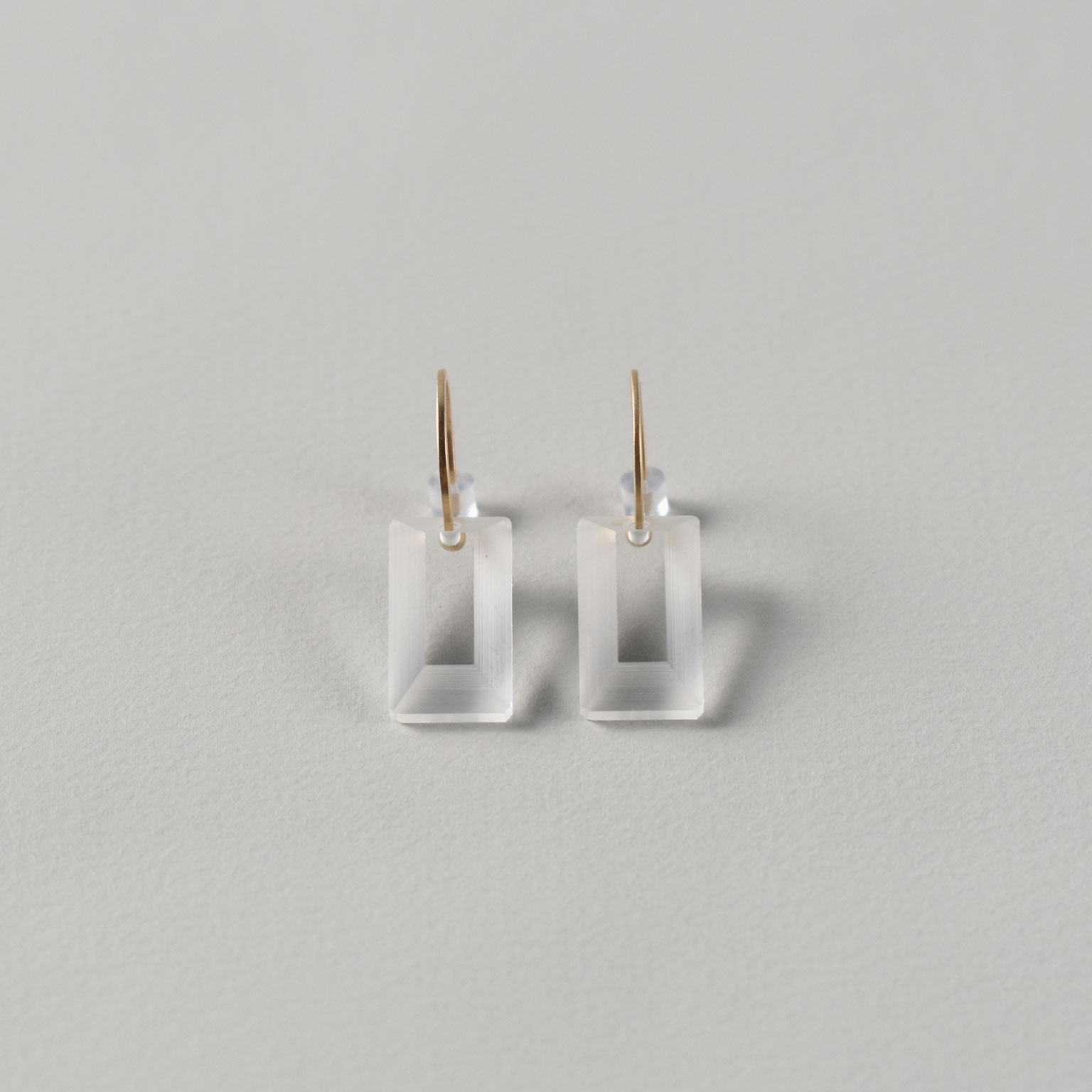 ◆新品◆SIRI SIRI シリシリピアス SPRING CIRCLE GRAY SIRI SIRI｜SPRING – SIRI SIRI | シリシリ
