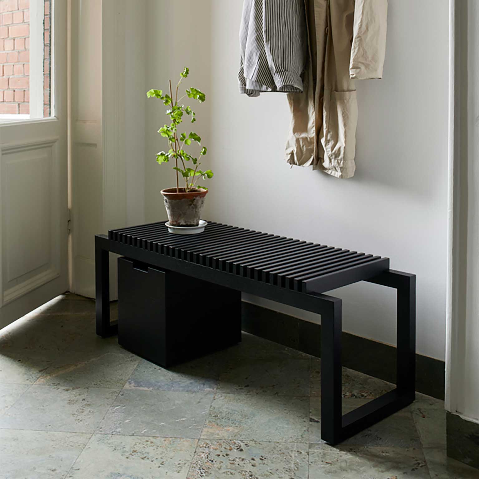 FRITZ HANSEN（フリッツ・ハンセン）Cutter ベンチ | LIVING