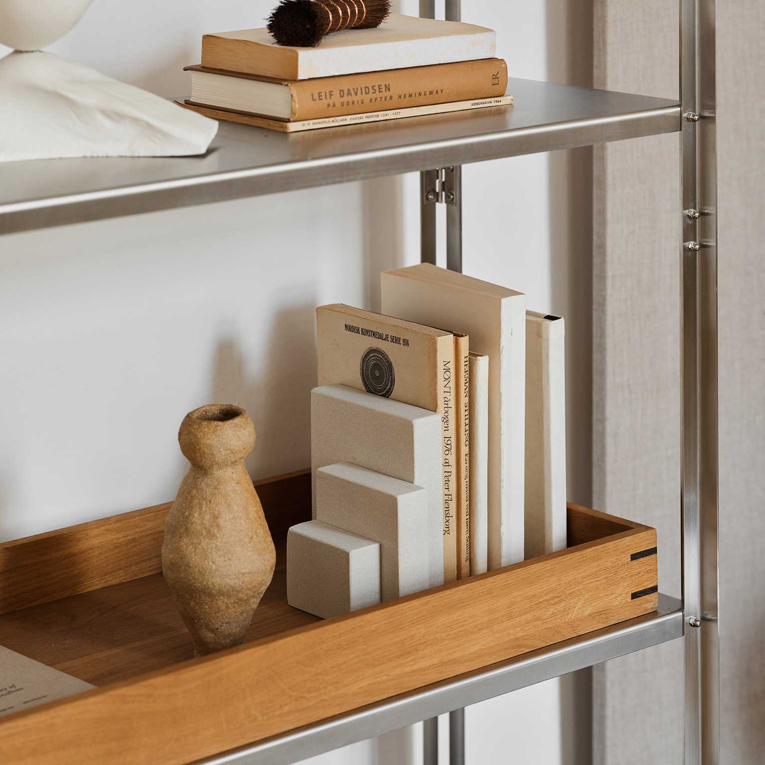 KRISTINA DAM STUDIO（クリスティーナ ダム スタジオ）Bookend