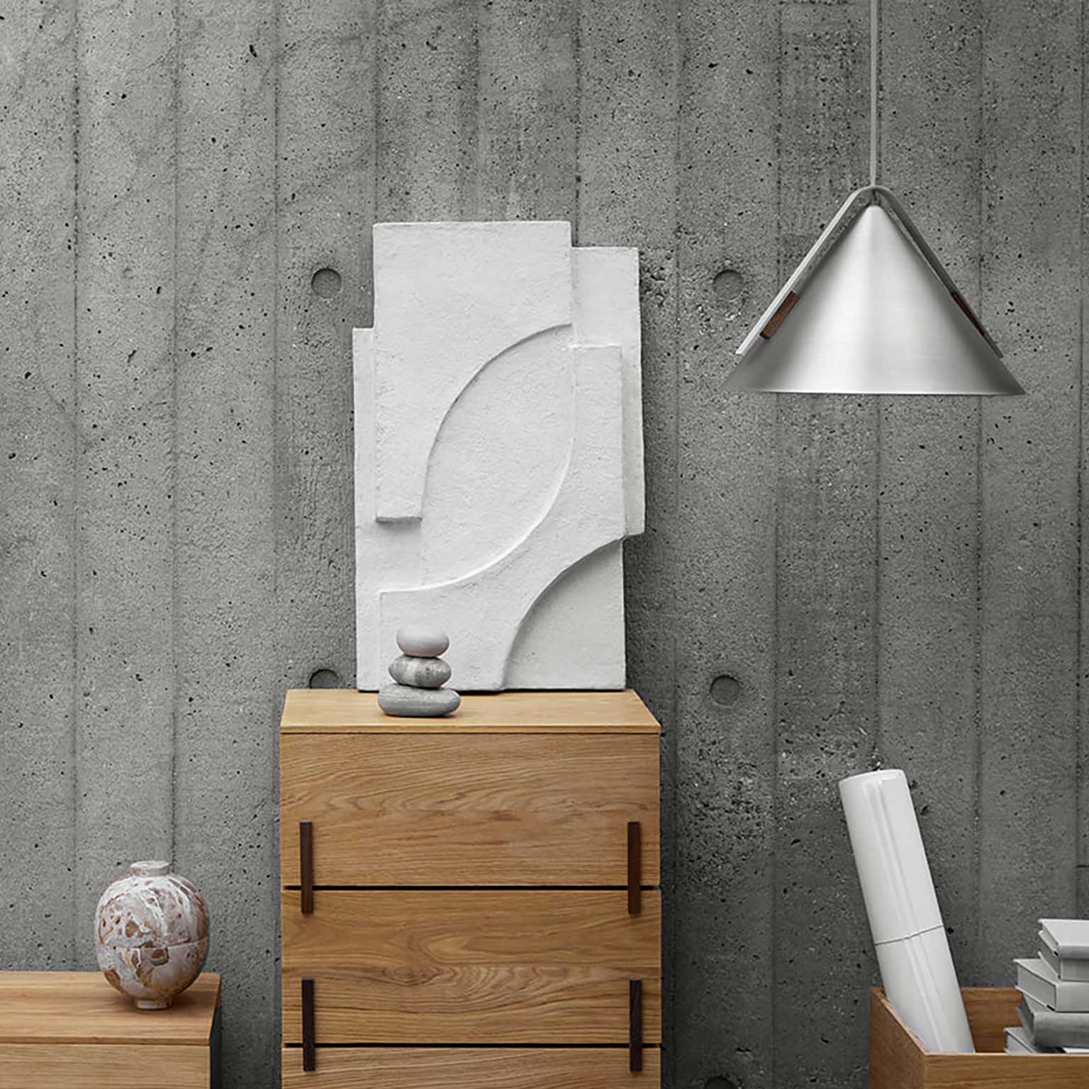 KRISTINA DAM STUDIO（クリスティーナ ダム スタジオ）Serif Relief