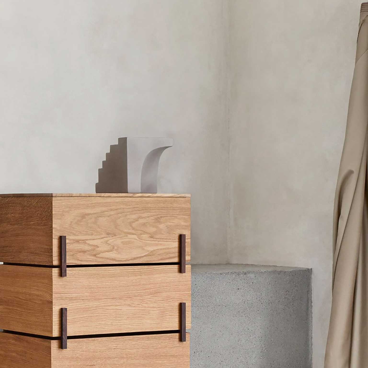 KRISTINA DAM STUDIO（クリスティーナ ダム スタジオ）Stair Sculpture