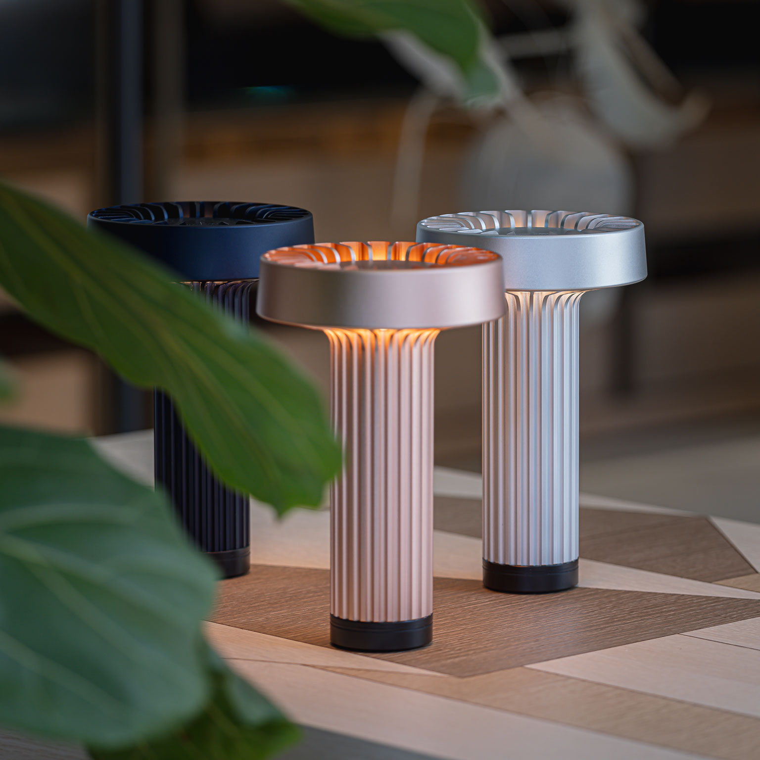 Ambientec（アンビエンテック）FOTICA ポータブルランプ | LIVING