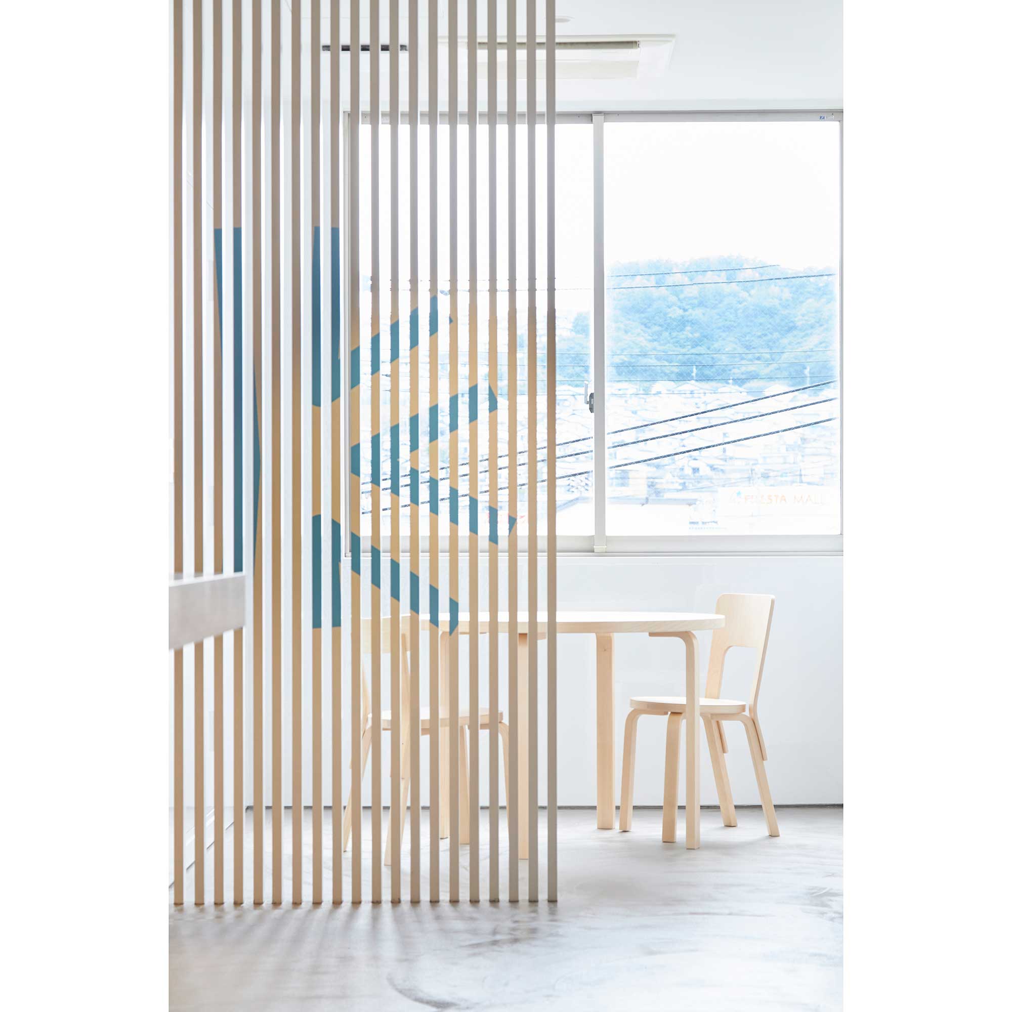 納品事例｜カシワバラ・コーポレーション岩国本社 | LIVING MOTIF