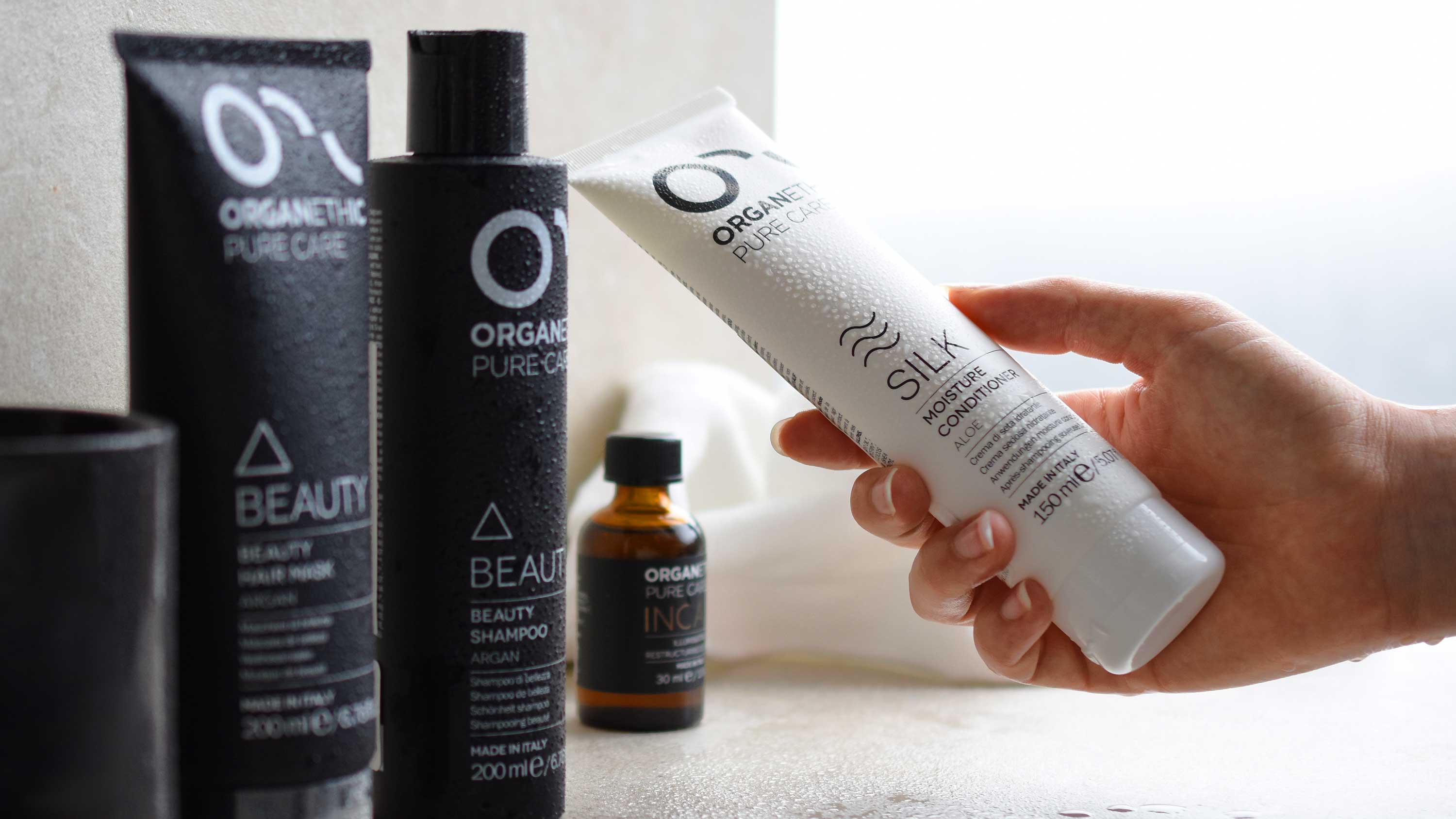 ORGANIC PURE CARE｜艶やかに輝く魅力的な髪へ | LIVING MOTIF｜家具