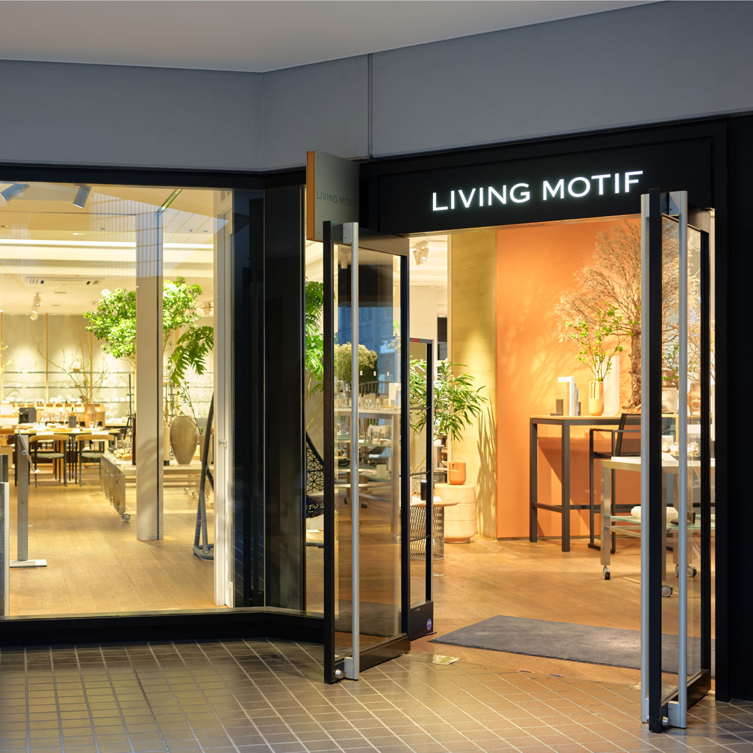 リモデルオープンした店内を巡る、LIVING MOTIF ショップツアー
