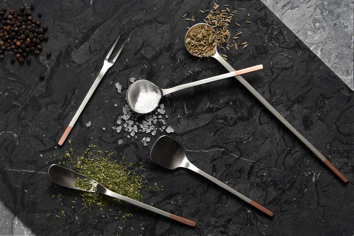 工房アイザワ｜用の美を備えた日本の道具 | LIVING MOTIF｜家具