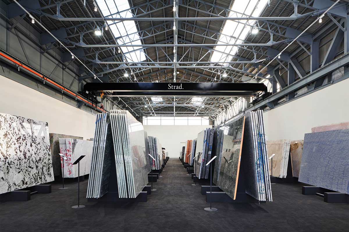 ISHIZO｜「石」がもたらす好奇心の世界 | LIVING MOTIF｜家具