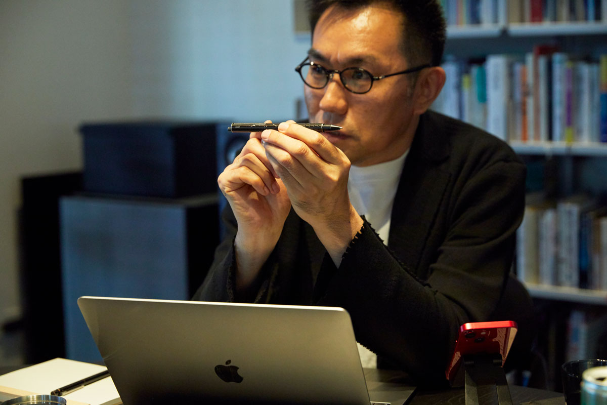 One's MOTIF 久野義憲さん LAMY ペンコレクション | LIVING MOTIF