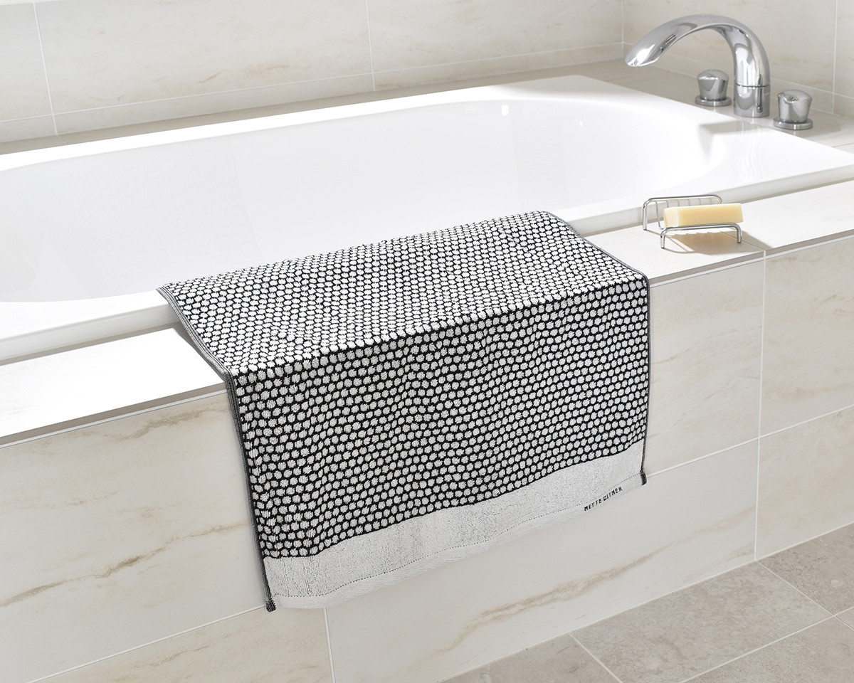 ベストセラーアイテムでつくる、居心地の良いバスルーム