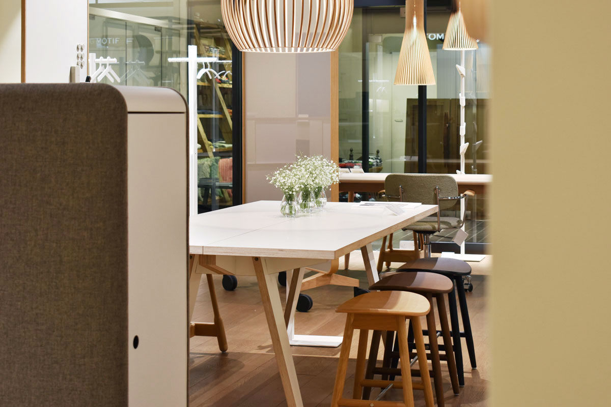 リモデルオープンした店内を巡る、LIVING MOTIF ショップツアー