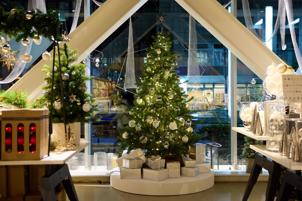Season Display 2025 Christmas | LIVING MOTIF｜家具・インテリア